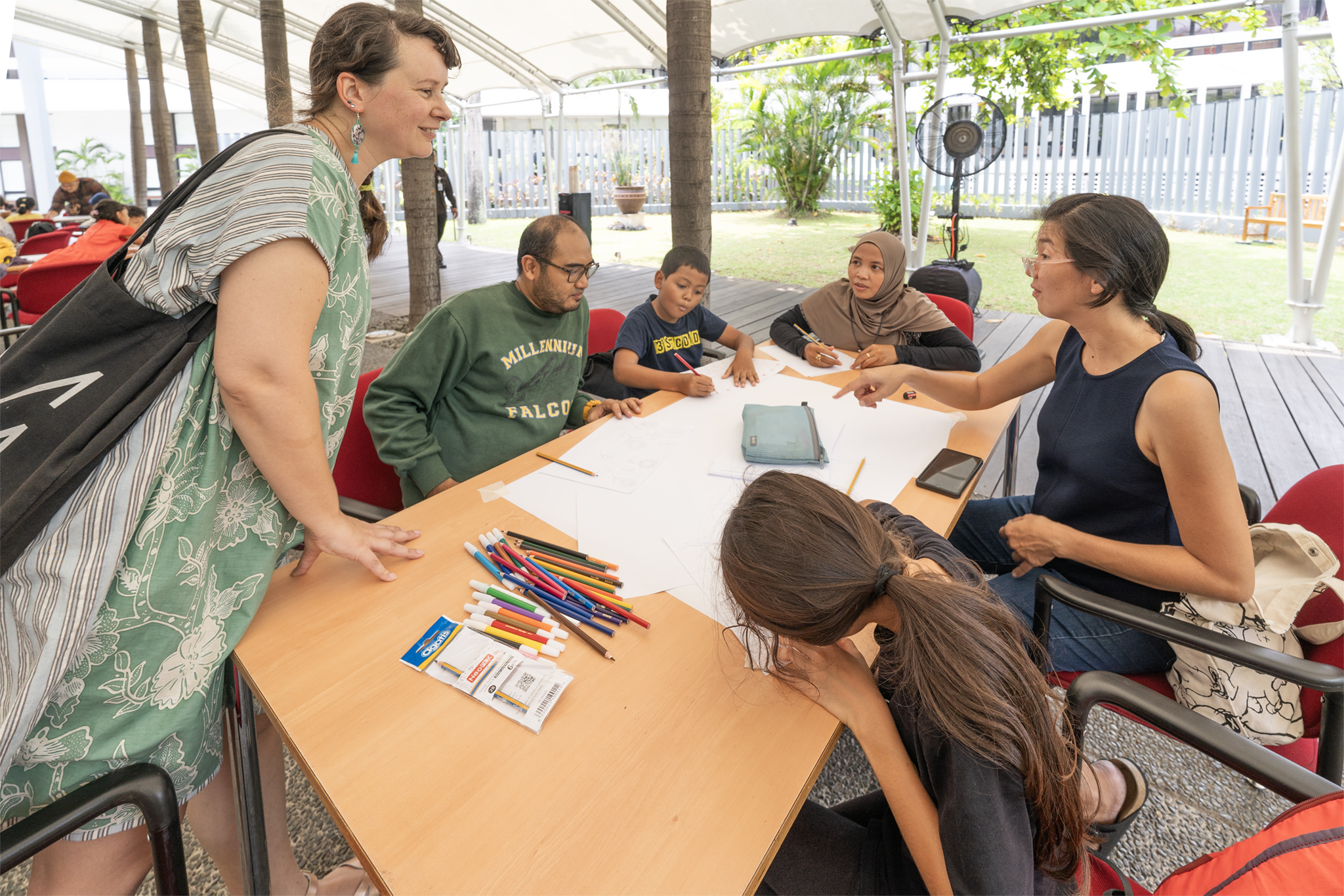 Workshop Making Batik Paper Sarong with Sabine Bolk