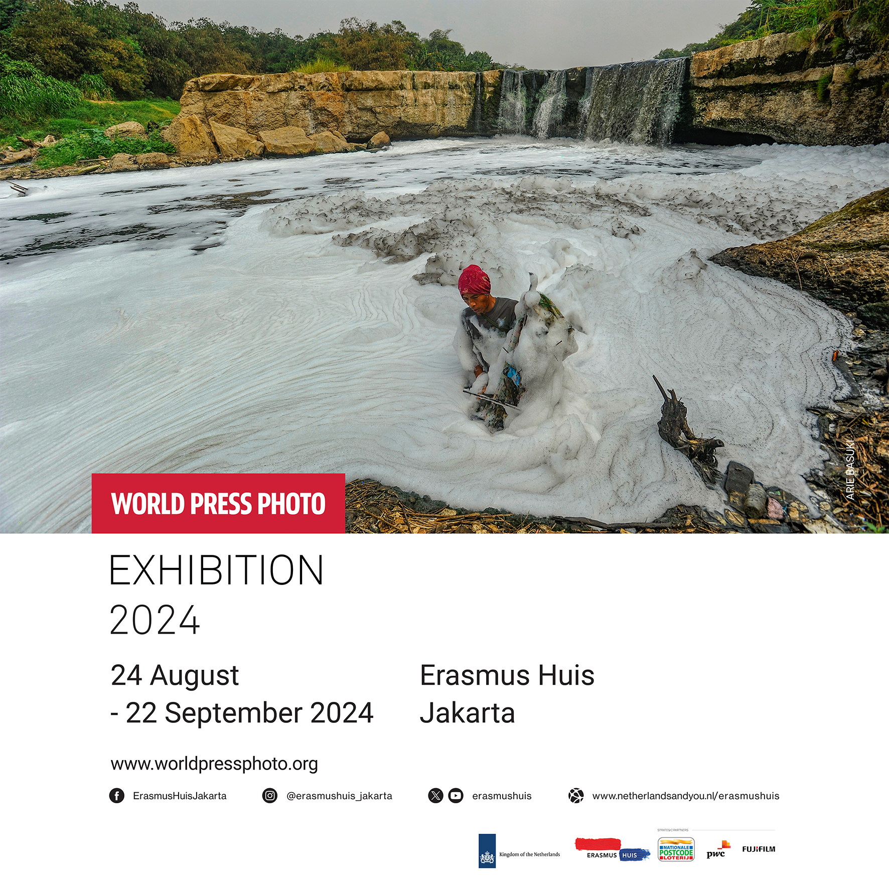 Poster of World Press Photo Exhibition 2024 at Erasmus Huis Jakarta, photo by Arie Basuki